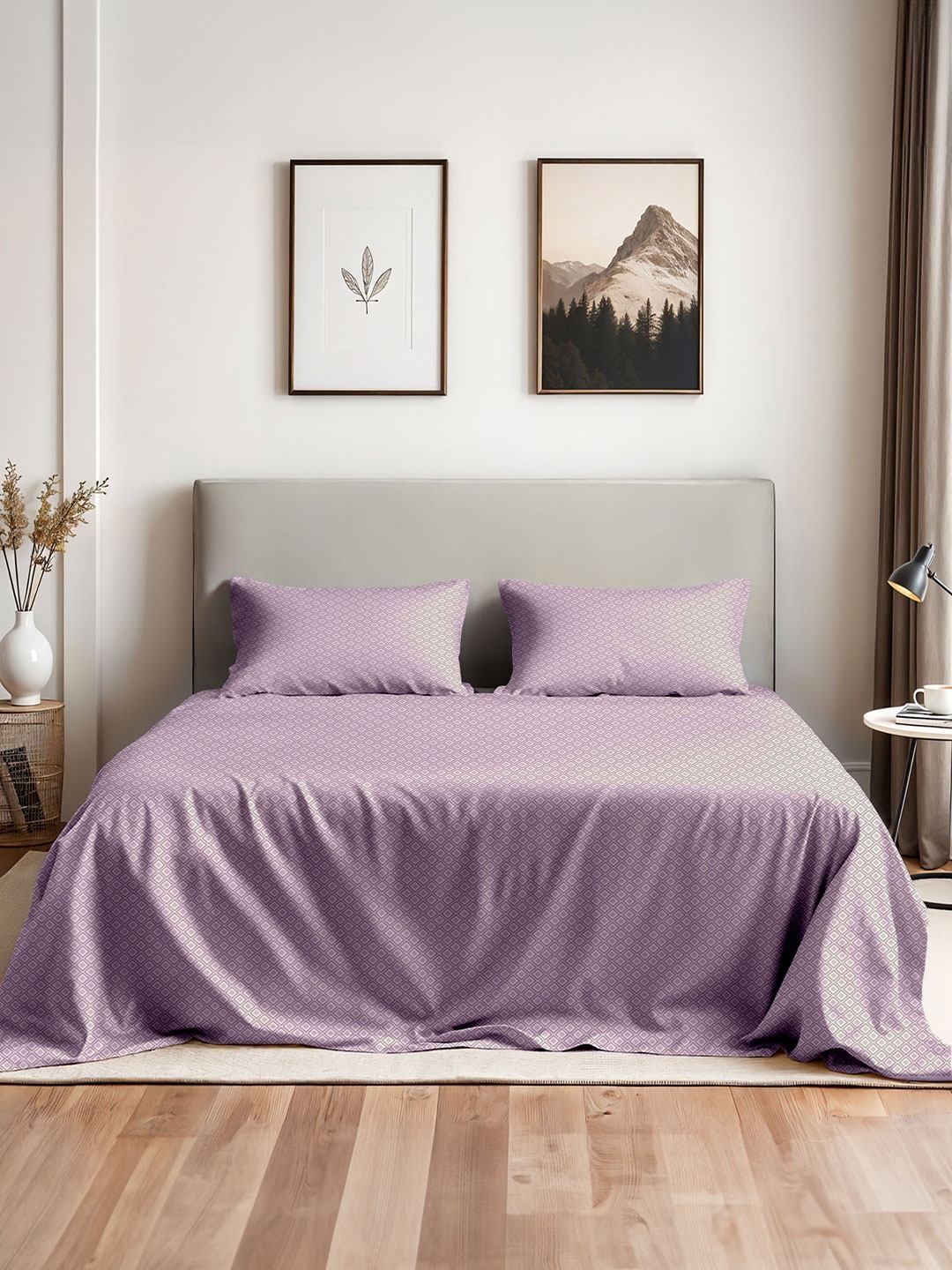 

Myntra Elegant Homes Lavender Geometric 400 TC King Bedsheet with 2 Pillow Covers
