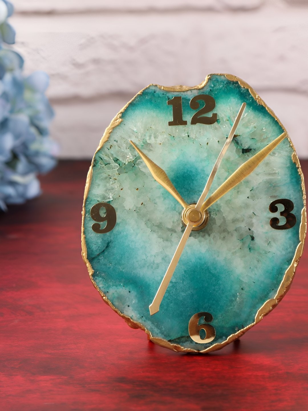 

THE HOME CO. Violet & Gold-Toned Textured Contemporary Table Clock