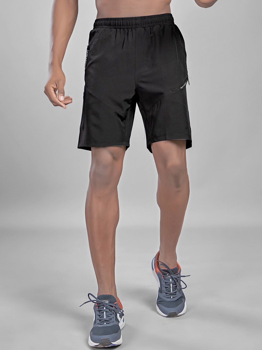 

SPORT SUN Men Mid-Rise Dri-FIT Running Sports Shorts, Black