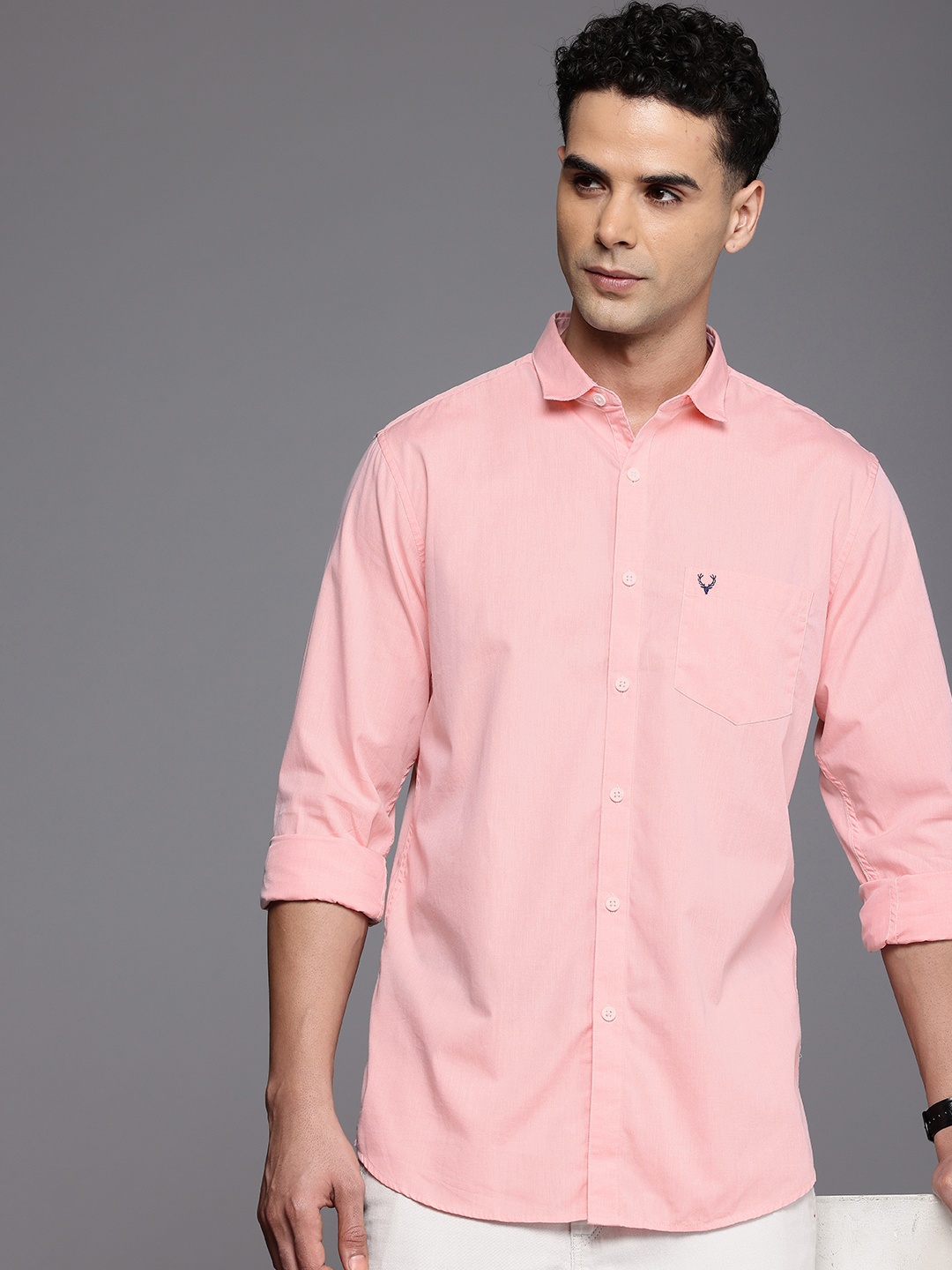 

Allen Solly Classic Fit Cutaway Collar Pure Cotton Casual Shirt, Peach