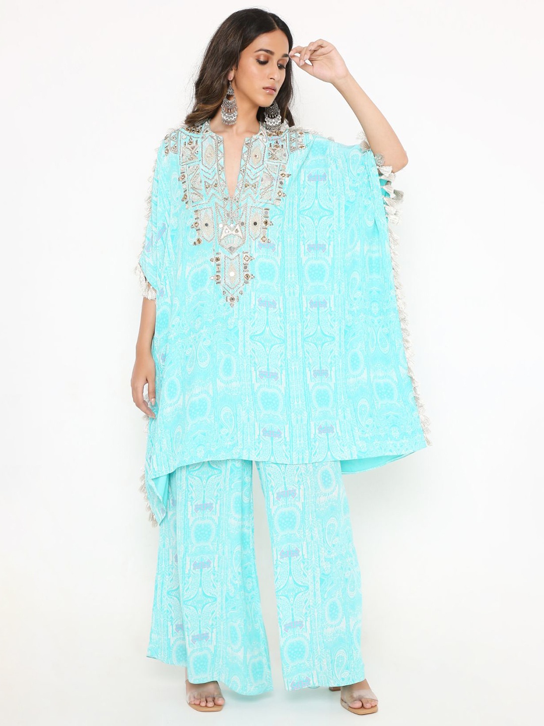 

Payal Singhal Embroidered Round Neck Kaftan And Palazzo, Na