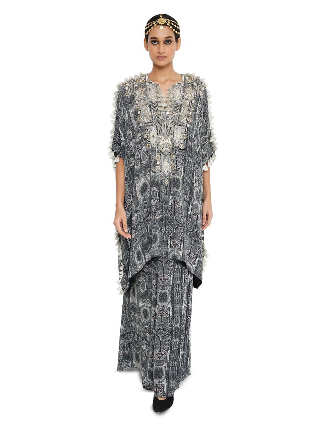 

Payal Singhal Abstract Embellished Kaftan Co-ord Set, Grey
