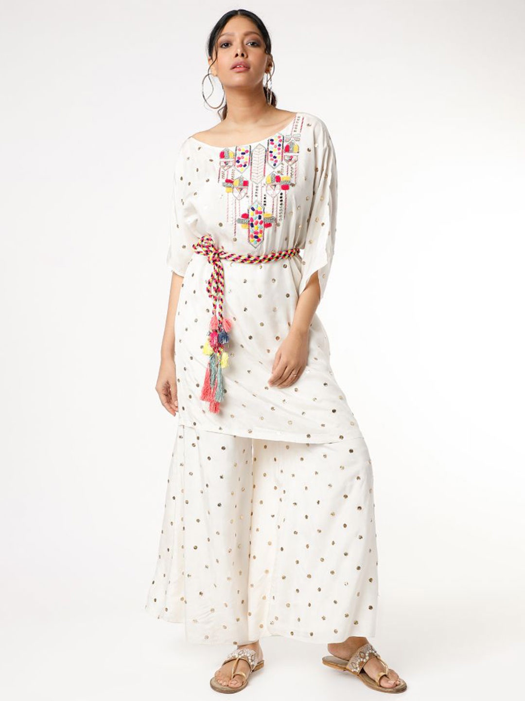 

Payal Singhal Embroidered Tunic and Palazzo Co-Ords With Belt, Off white