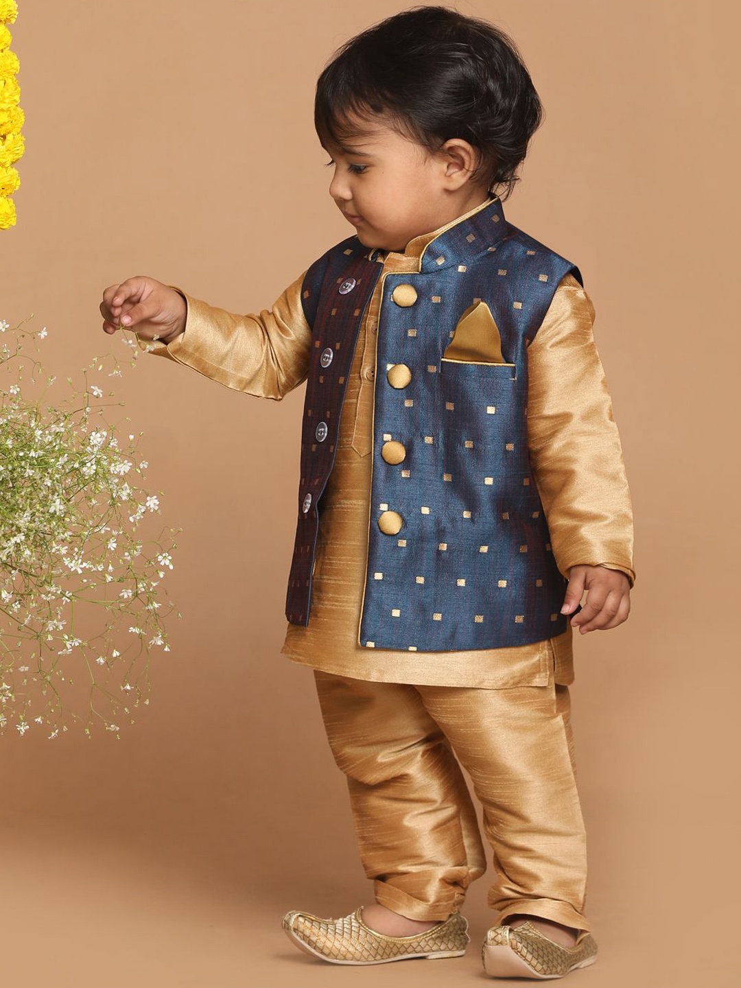 

VASTRAMAY Boys Woven Design Nehru Jackets, Blue