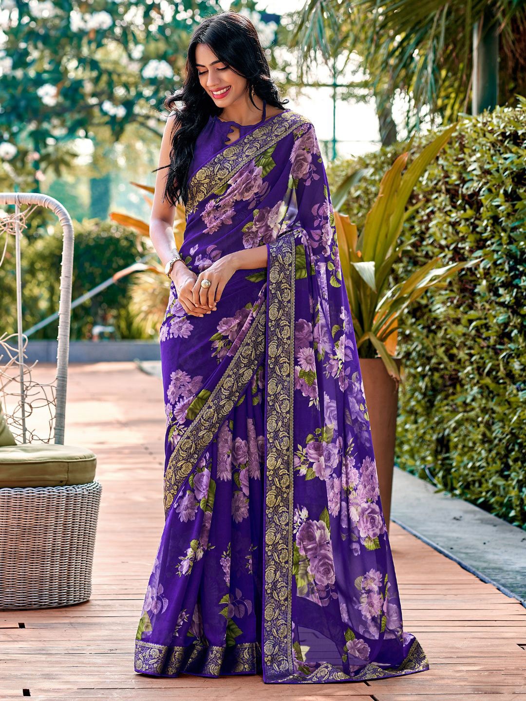 

Anouk Floral Printed Zari Party Wear Saree, Violet