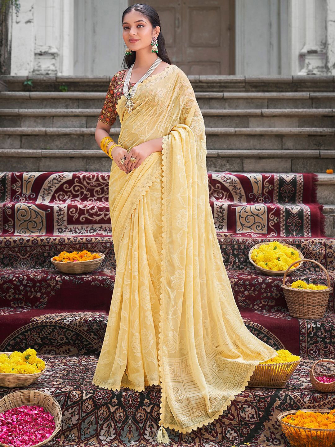 

Anouk Floral Beads and Stones Bagru Saree, Yellow