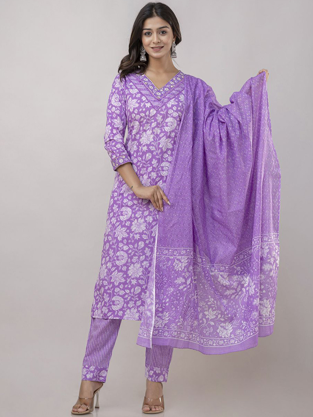 

Jasoriya Floral Printed Thread Work Pure Cotton Straight Kurta With Trousers & Dupatta, Lavender