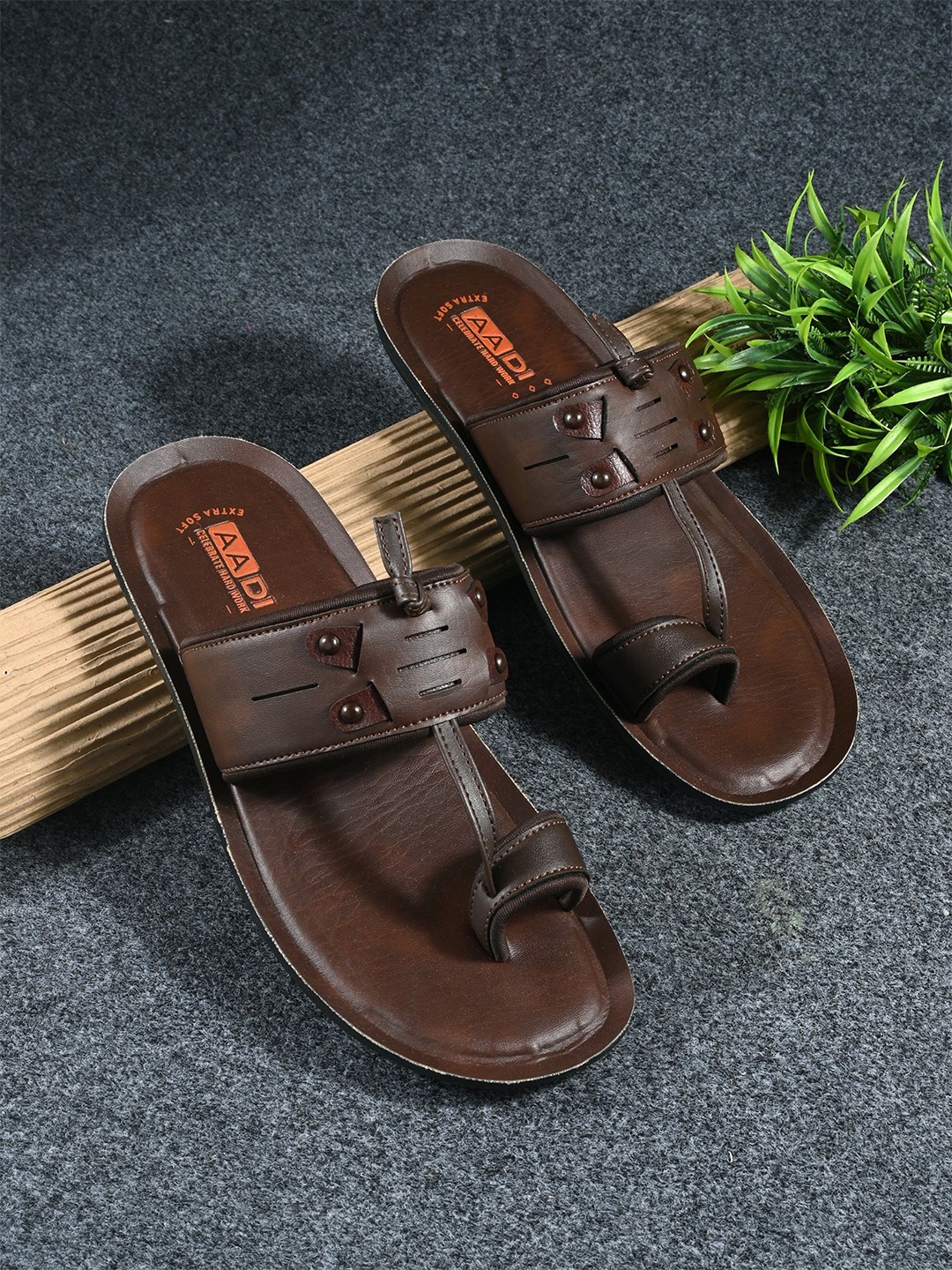 

aadi Men Comfort Sandals, Brown