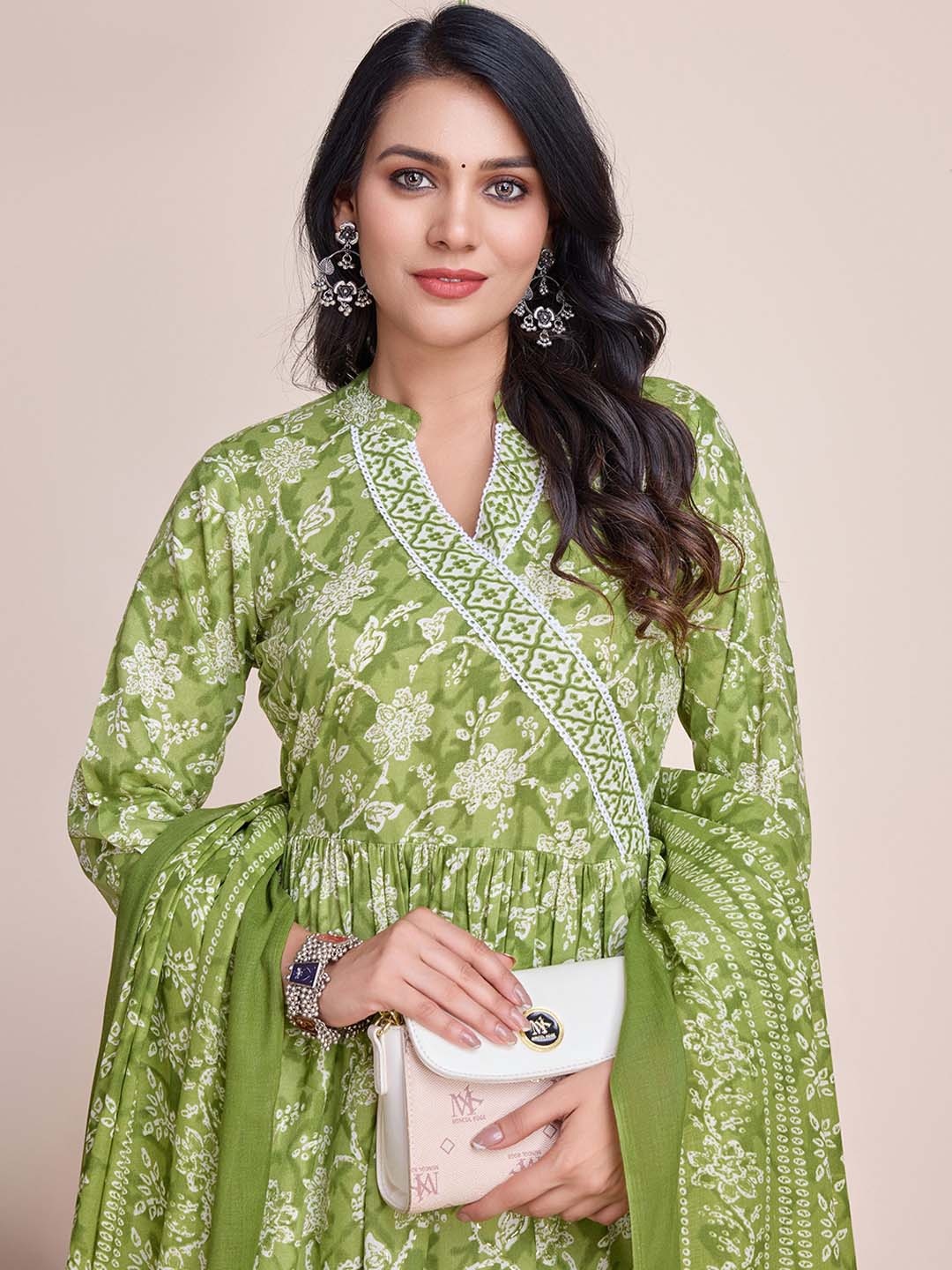 

MOJILAA Floral Printed Angrakha Gotta Patti Pure Cotton Kurta with Palazzo & Dupatta, Green