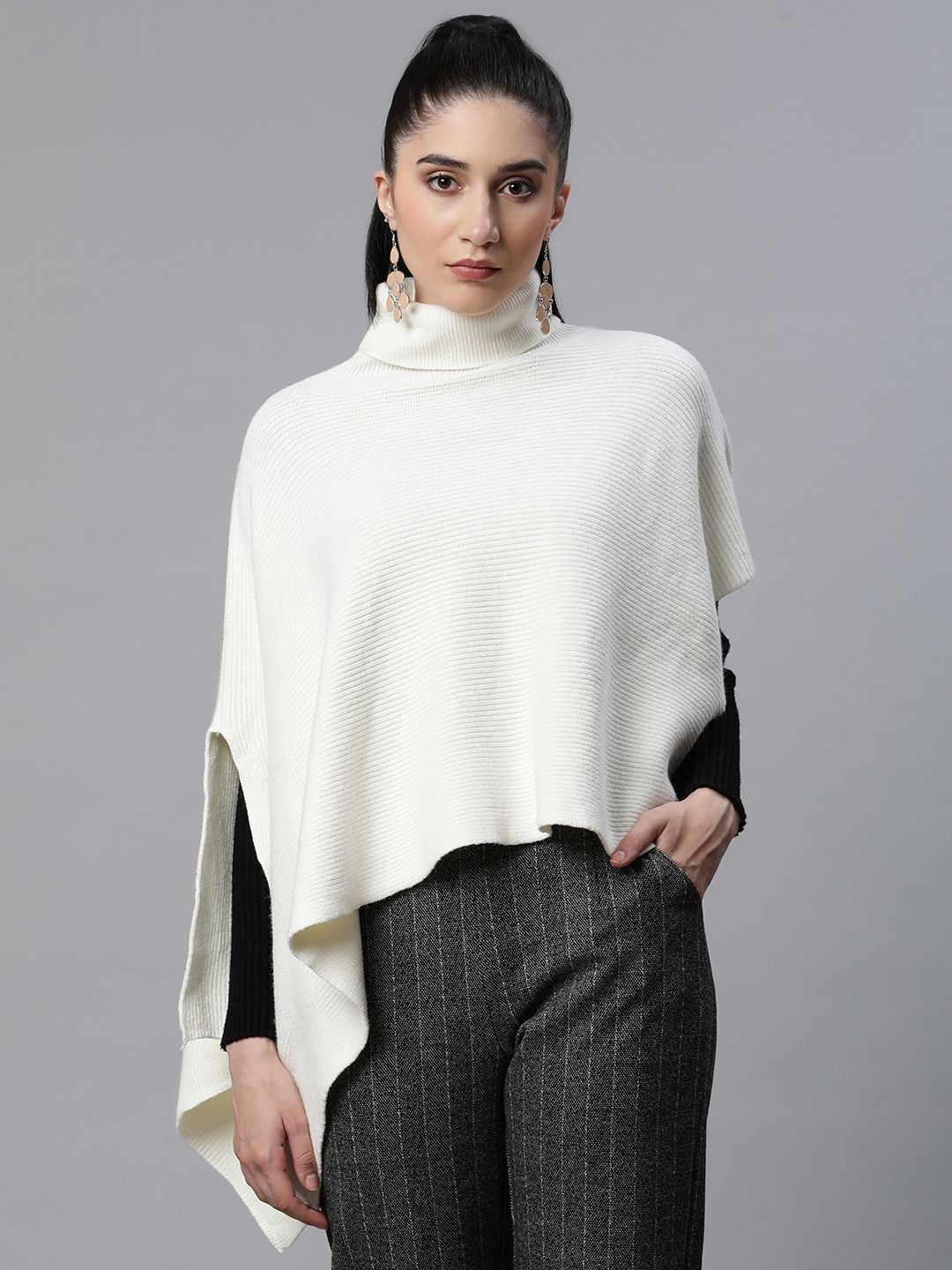 

Global Republic Women Longline Poncho, Off white