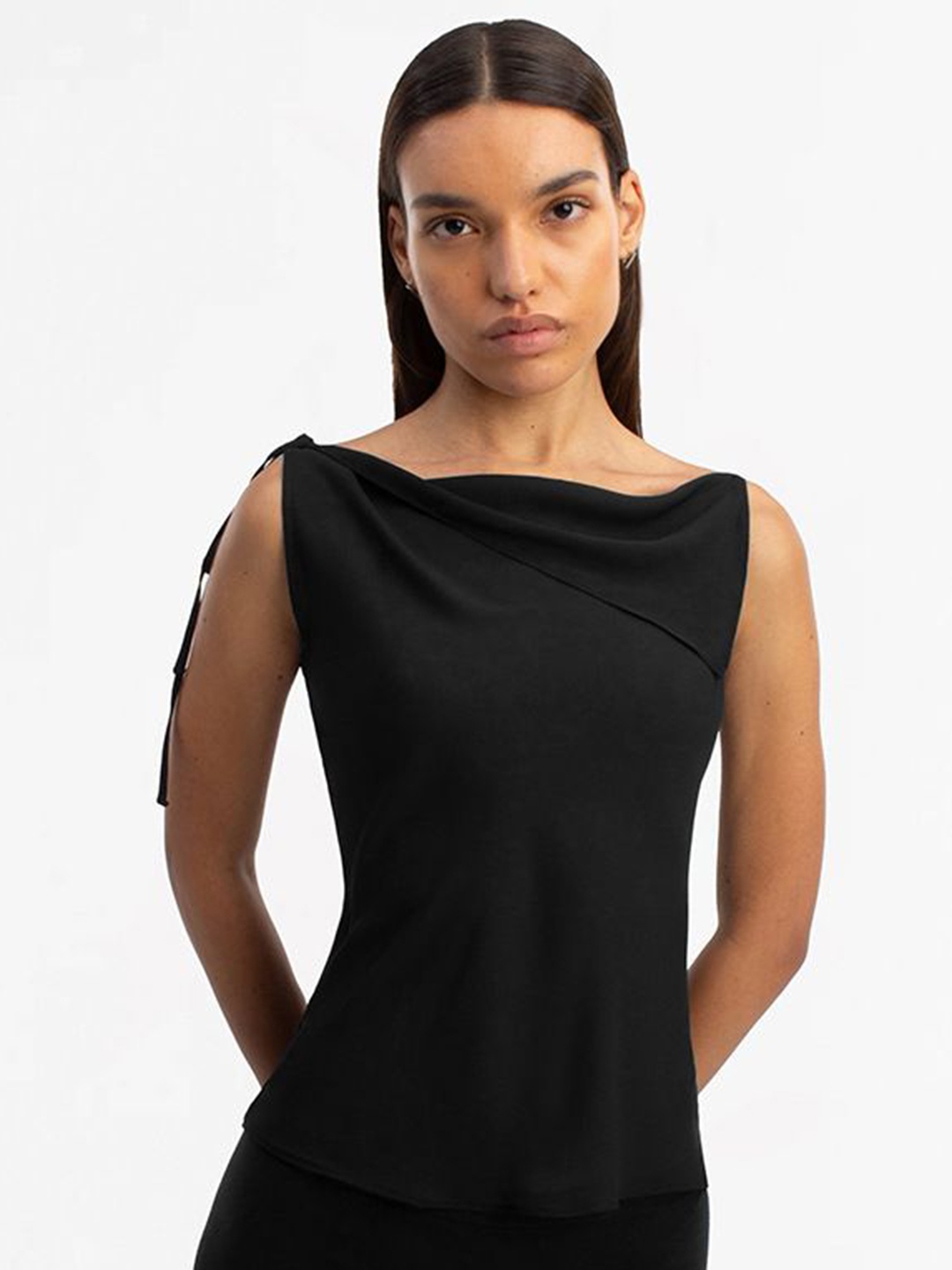 

StyleCast x Revolte Top, Black