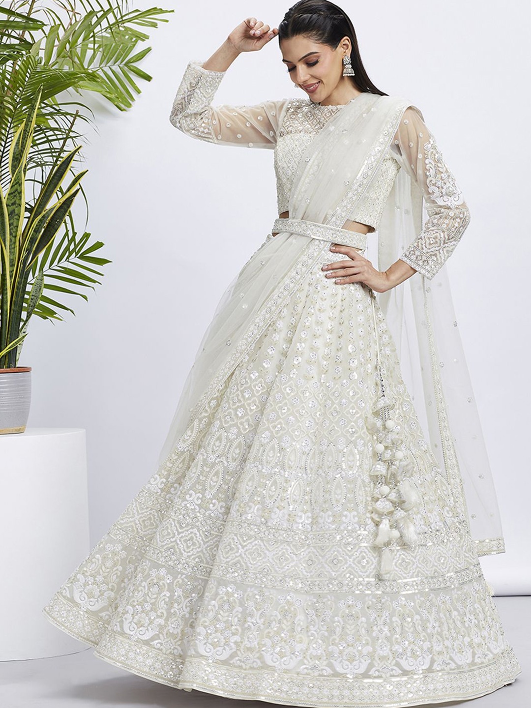 

panchhi Embroidered Sequinned Semi-Stitched Lehenga & Unstitched Blouse With Dupatta, Cream