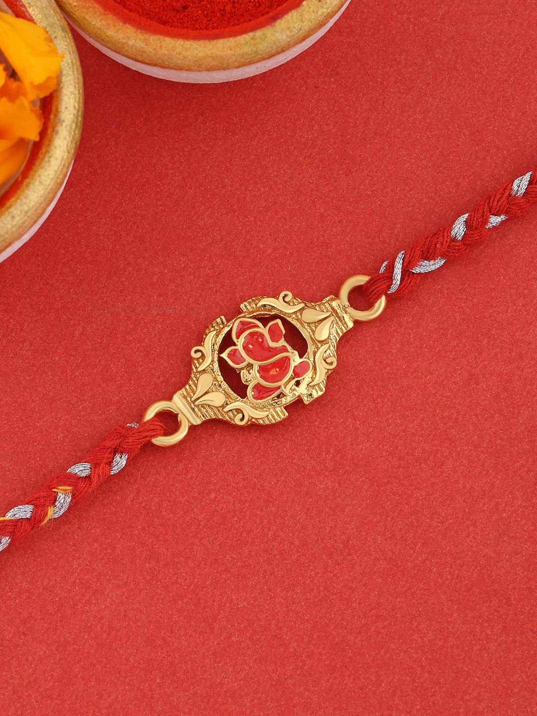 

Ornate Jewels Thread Rakhi, Gold