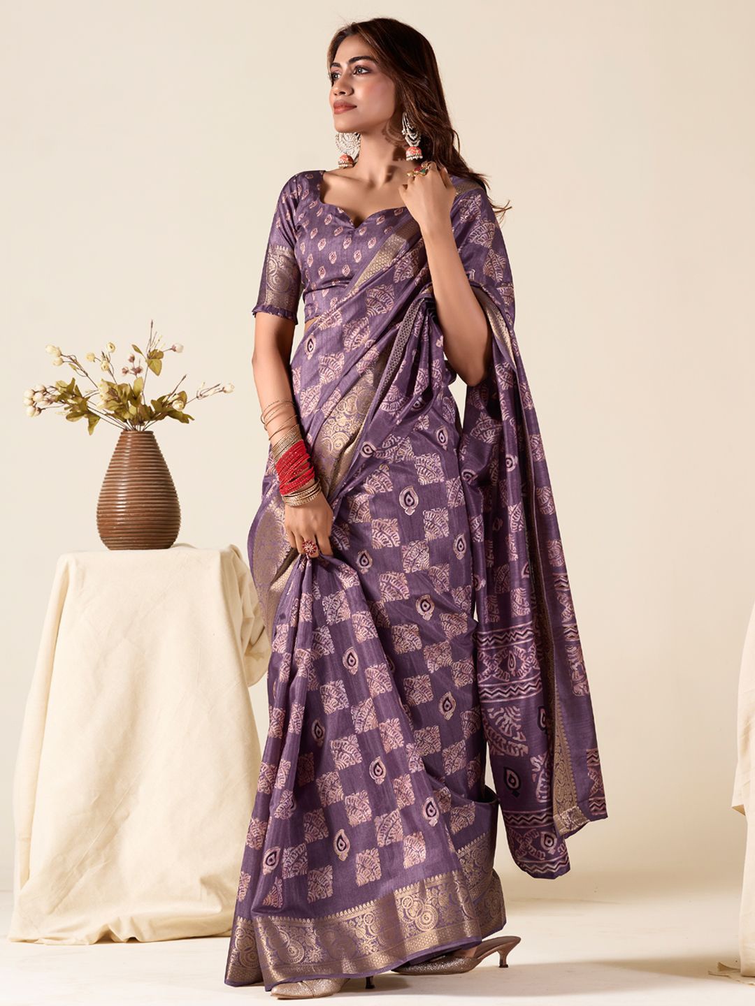 

Panzora Geometric printed Zari Saree, Purple