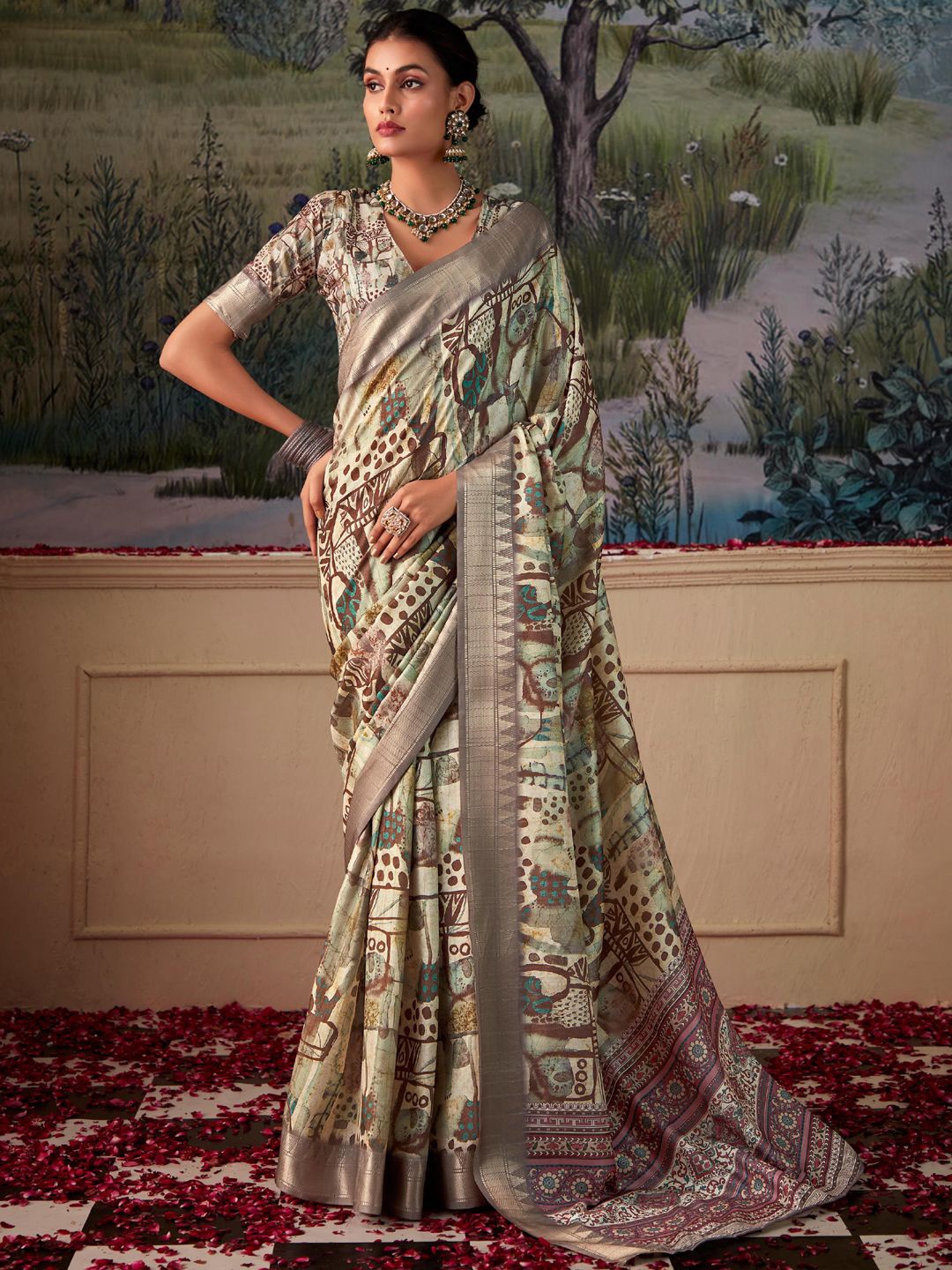 

Panzora Women Tussar Printed Sarees, Green