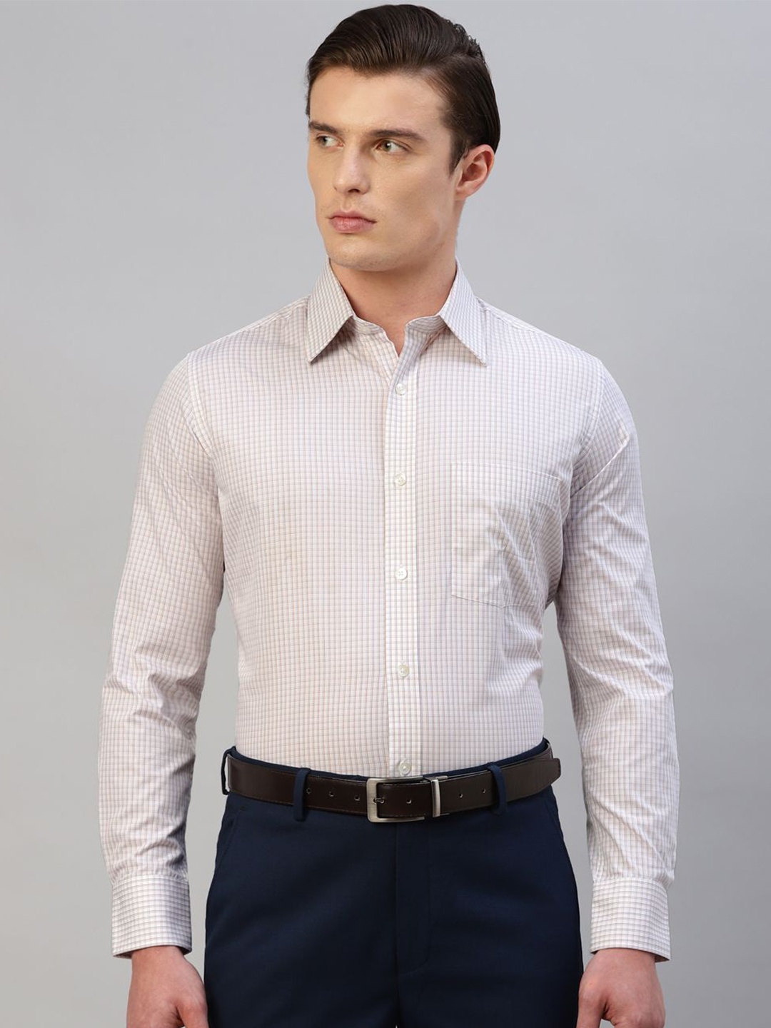 

Givo Men Smart Opaque Striped Formal Shirt, White
