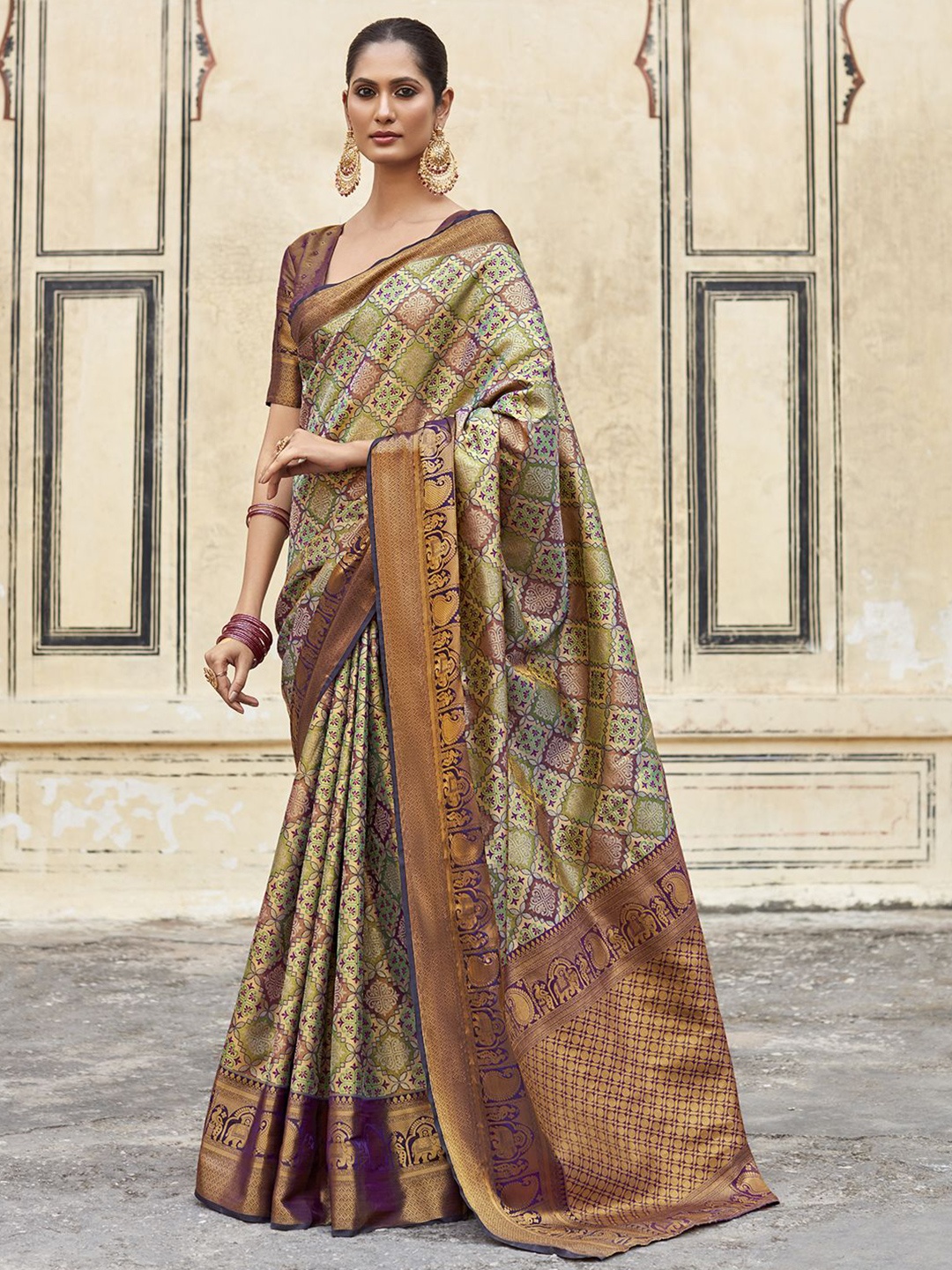 

Panzora Woven Design Zari Dharmavaram Saree, Green