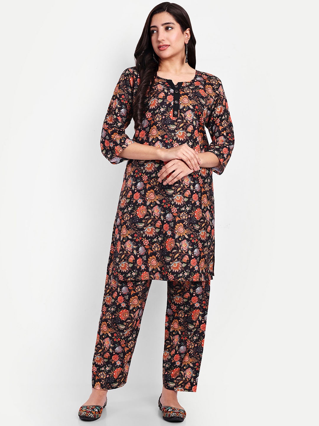 

TILISM Floral Printed Linen Cotton Ethnic Tunic With Trouser, Black