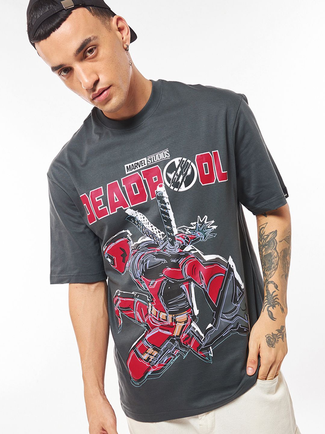 

Bewakoof Official Men Marvel Deadpool Graphic Printed Cotton Oversized T-shirt, Grey