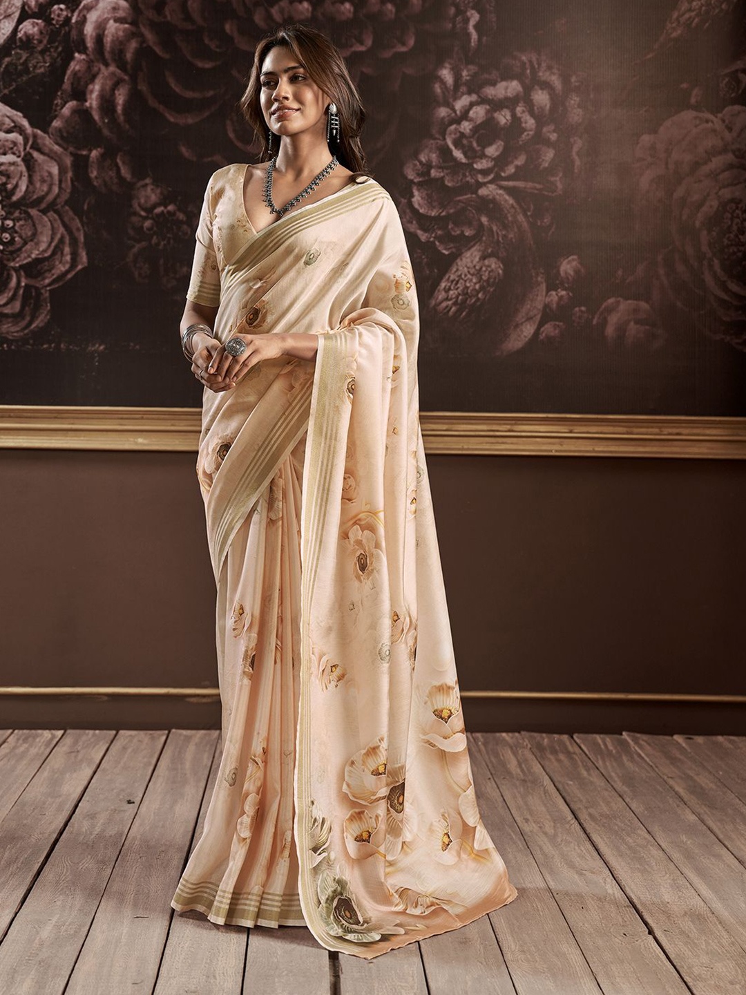 

Panzora Floral Zari Woven Saree, Beige