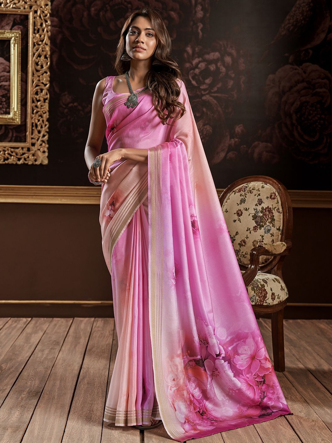 

Panzora Floral Saree With Unstitched Blouse Piece, Pink