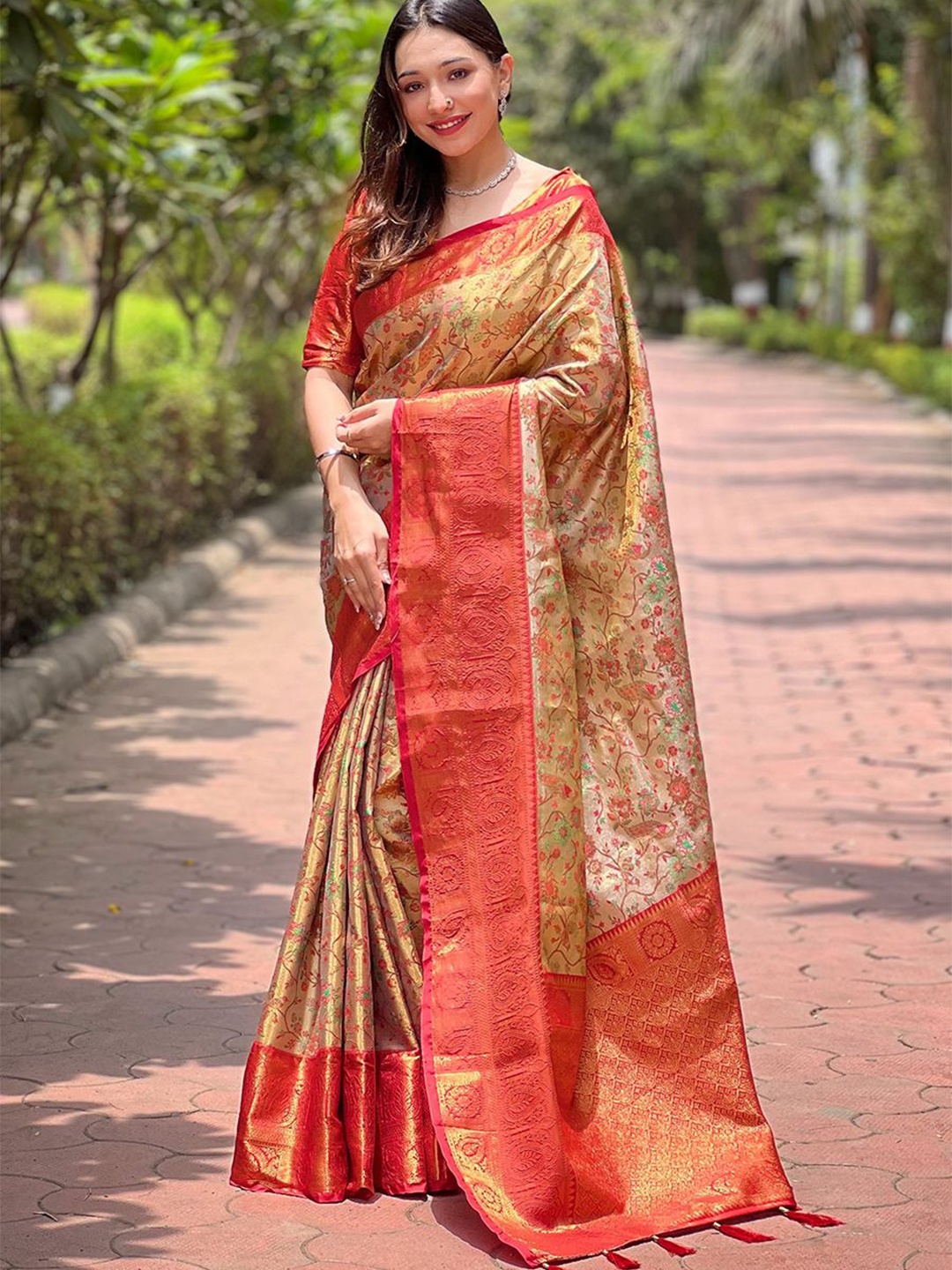 

LeeliPeeri Designer Dharmavaram Silk Blend Woven Design Zari Traditional Saree, Cream