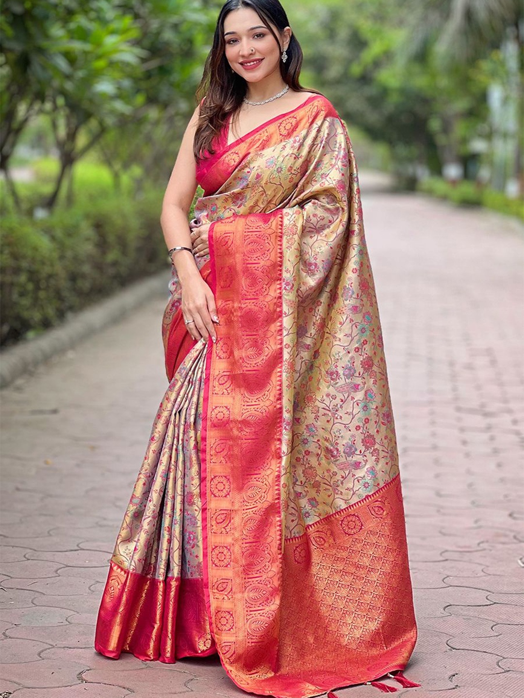 

LeeliPeeri Designer Ethnic Motifs Zari Dharmavaram Saree, Beige