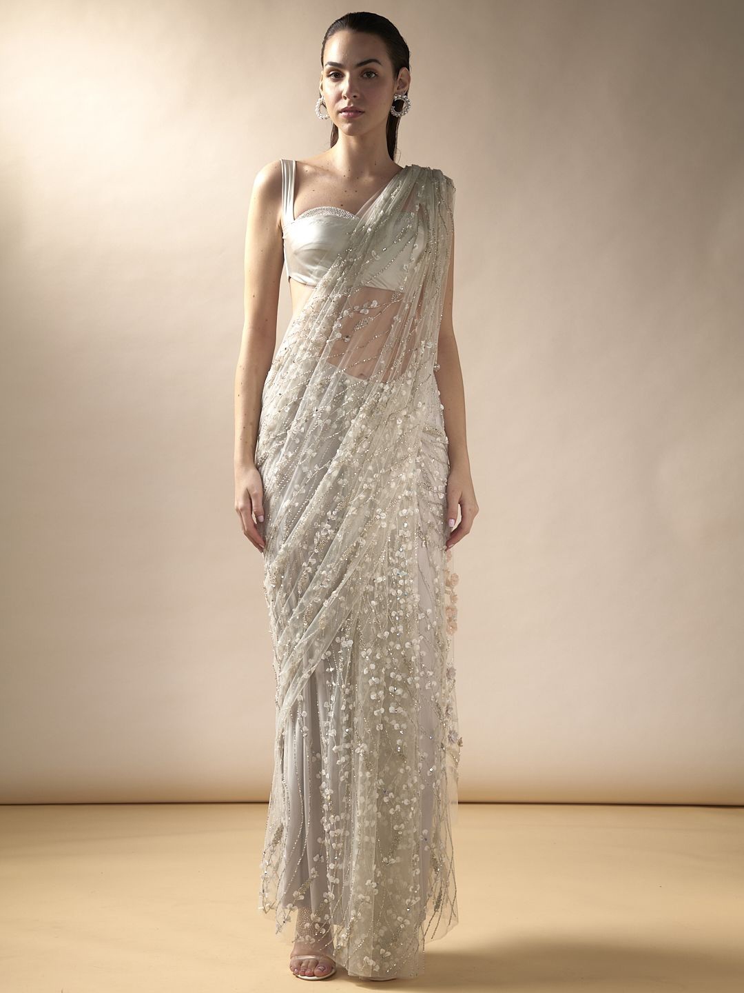 

ESHA SETHI THIRANI Embellished Beads and Stones Net Saree, Off white