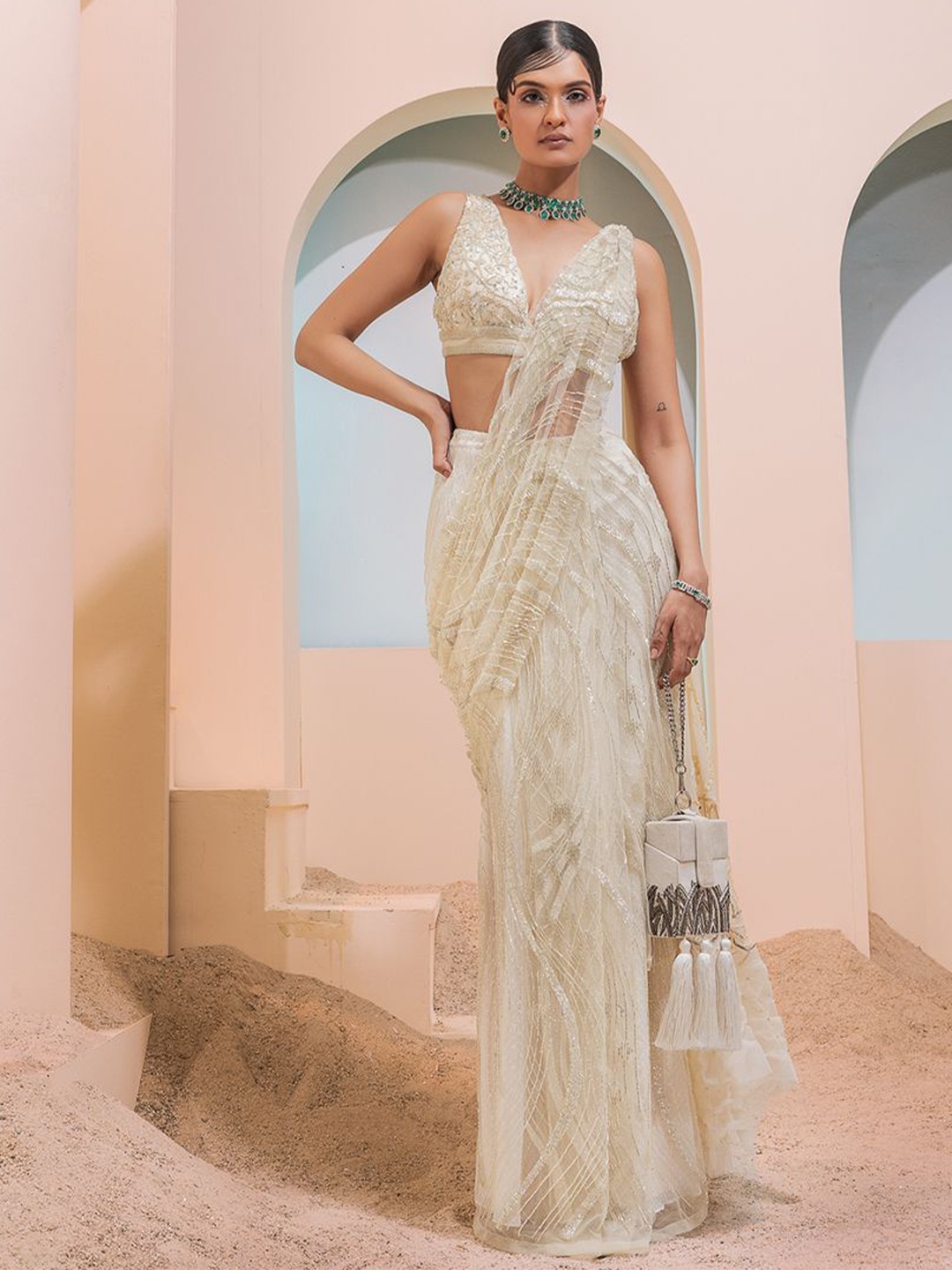 

ESHA SETHI THIRANI Embellished Sequinned Net Saree, Cream