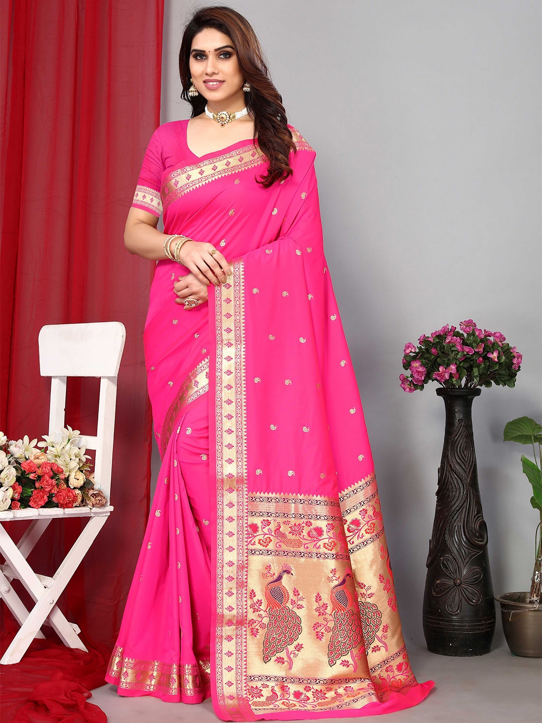 

HEER FASHION Woven Design Zari Paithani Saree, Pink