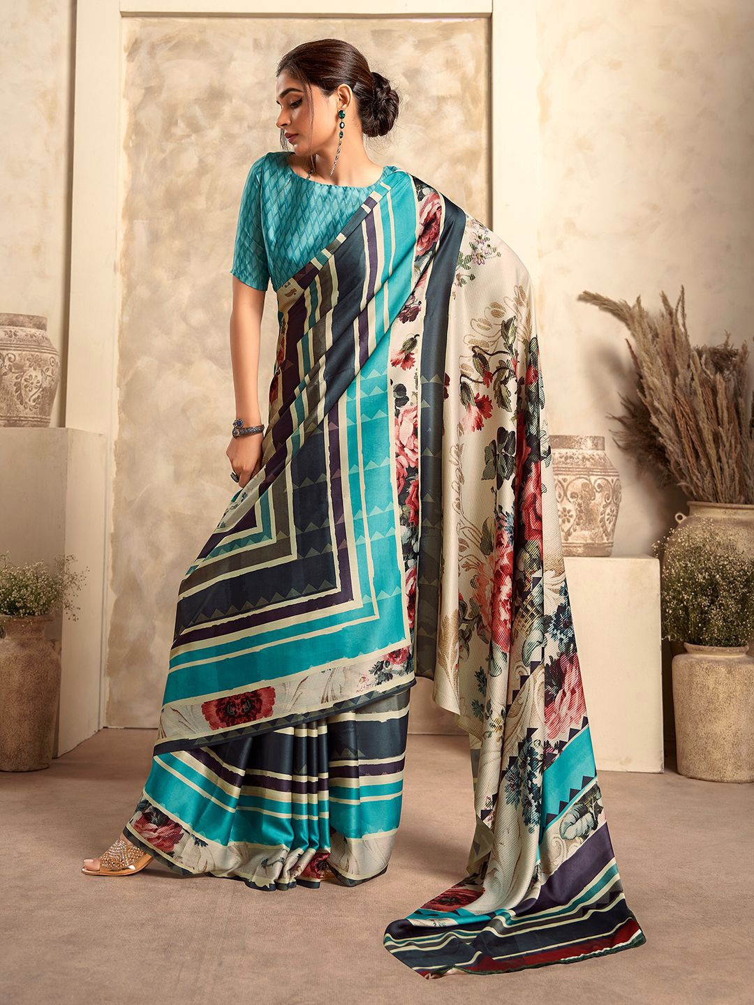

Panzora Floral Printed Satin Saree, Blue
