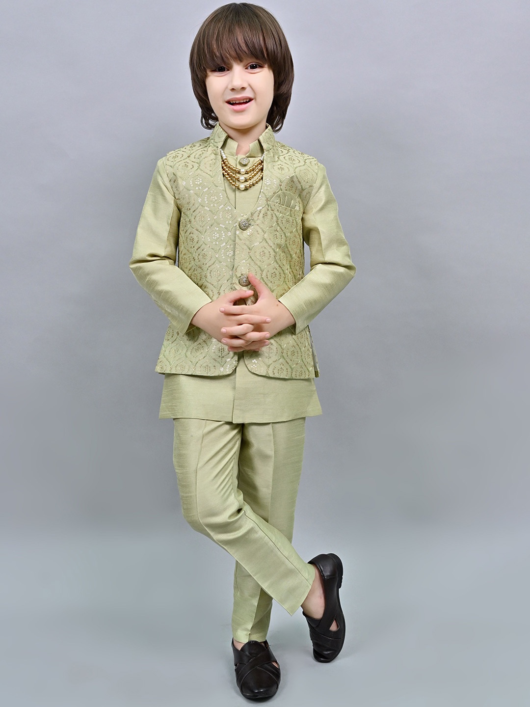 

ahhaaaa Boys Embroidered Sherwani Set, Green