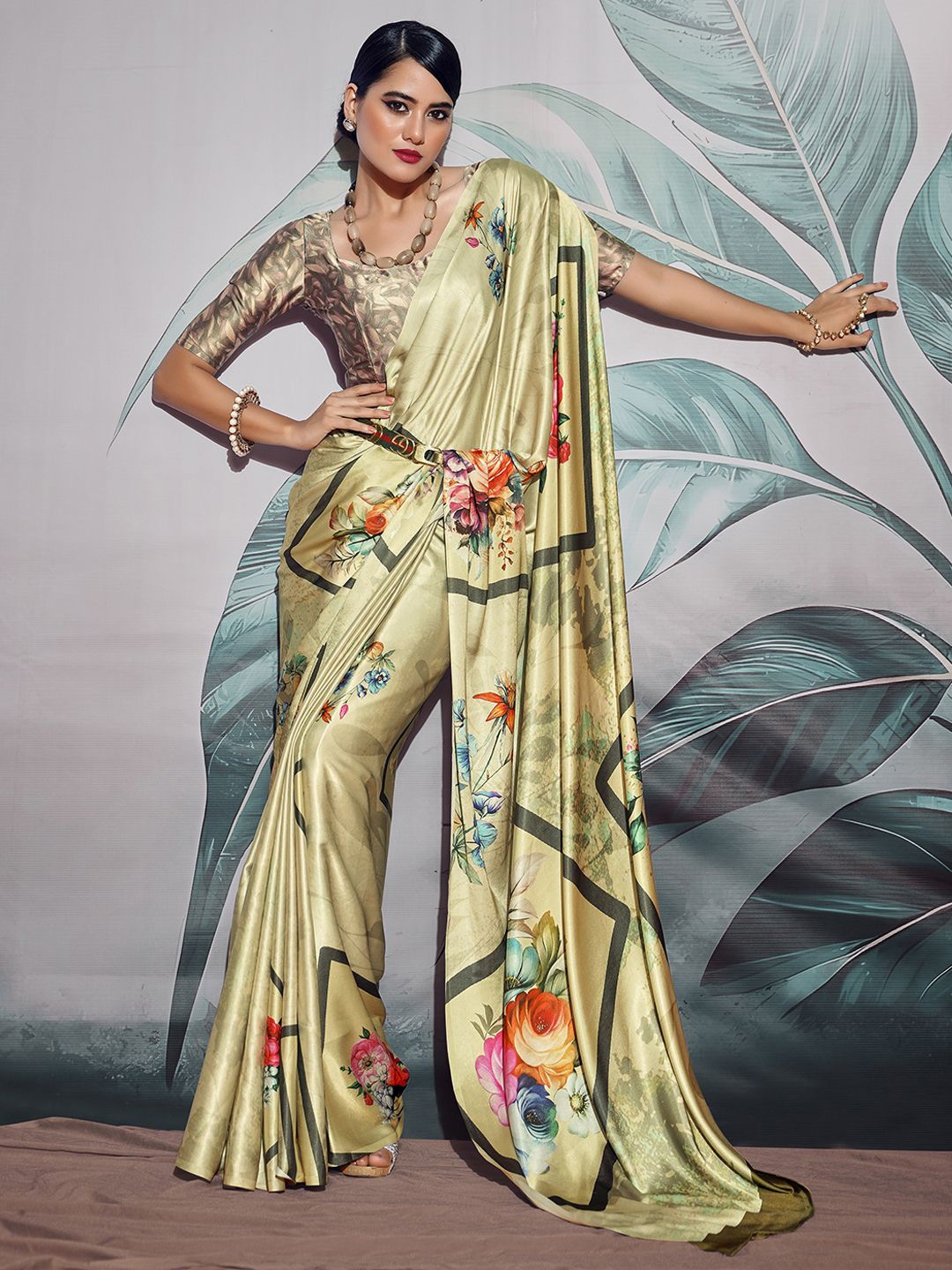 Panzora Floral Satin Belted Saree, Green