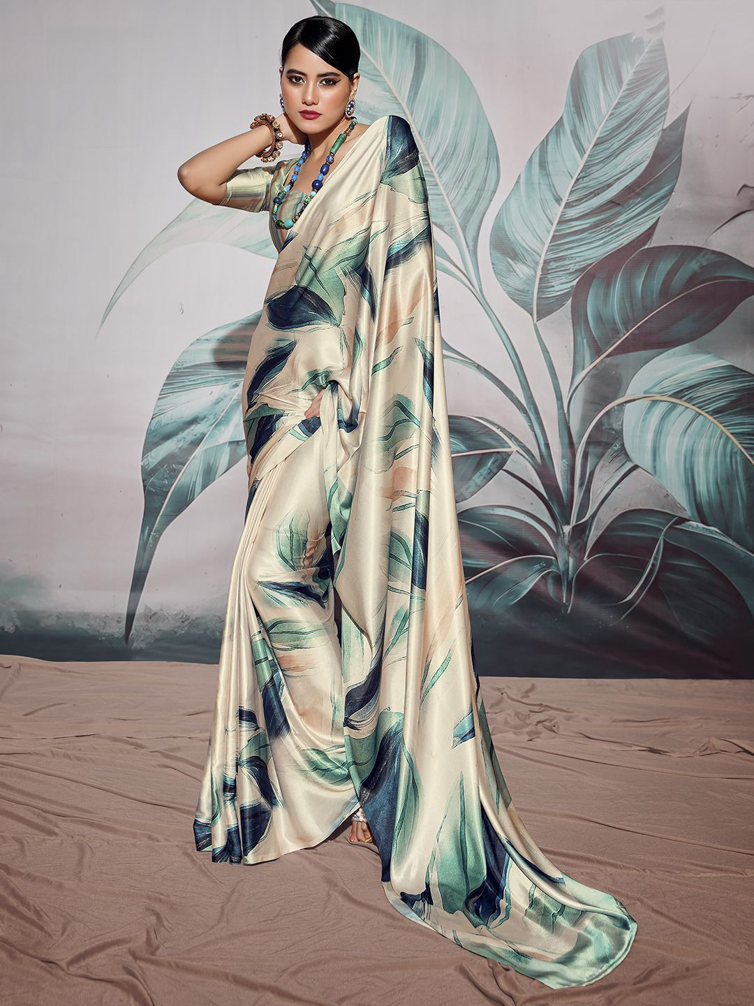 

Panzora Floral Printed Satin Saree, Cream