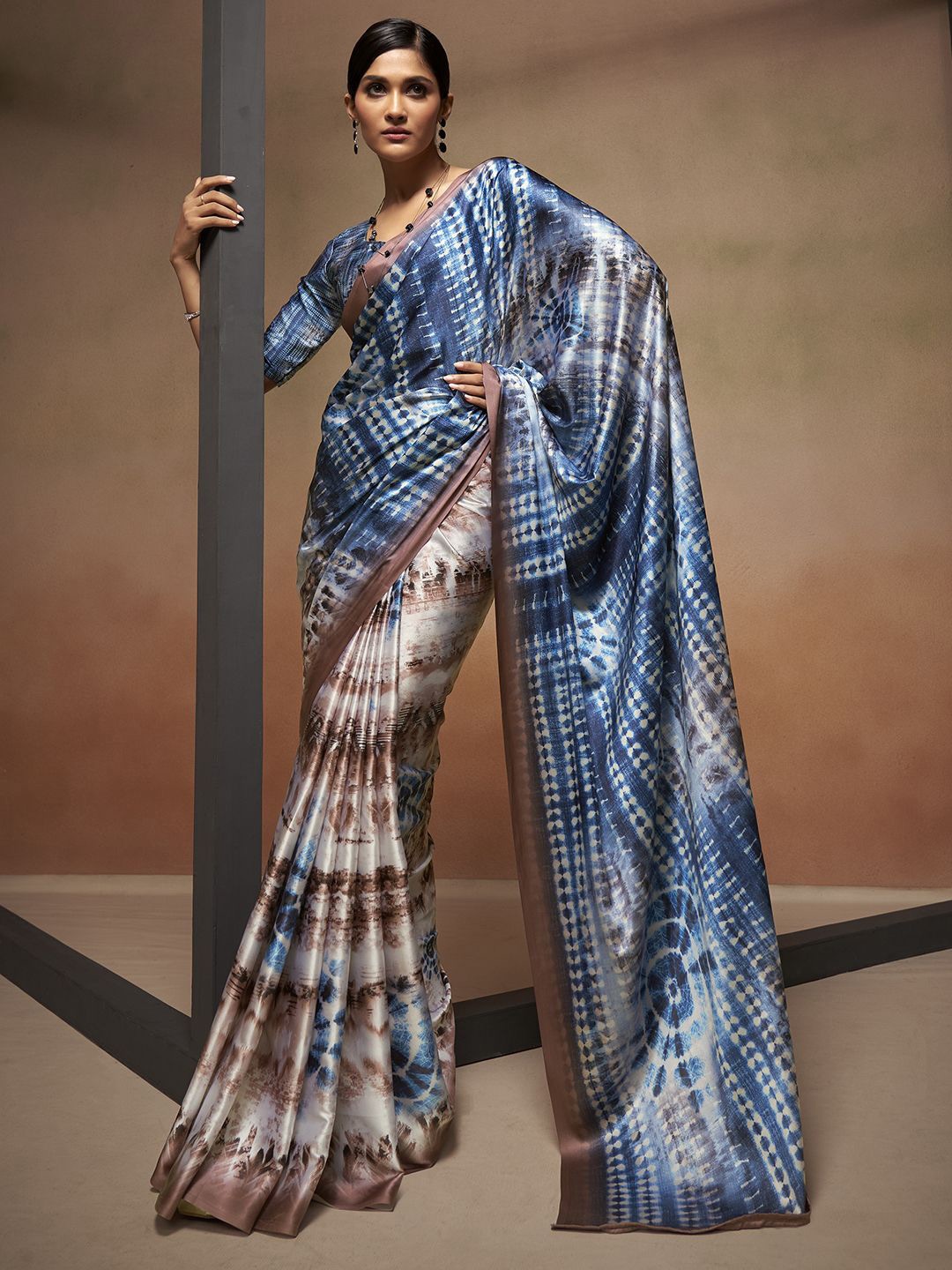 Panzora Tie & Dye Satin Saree, Blue