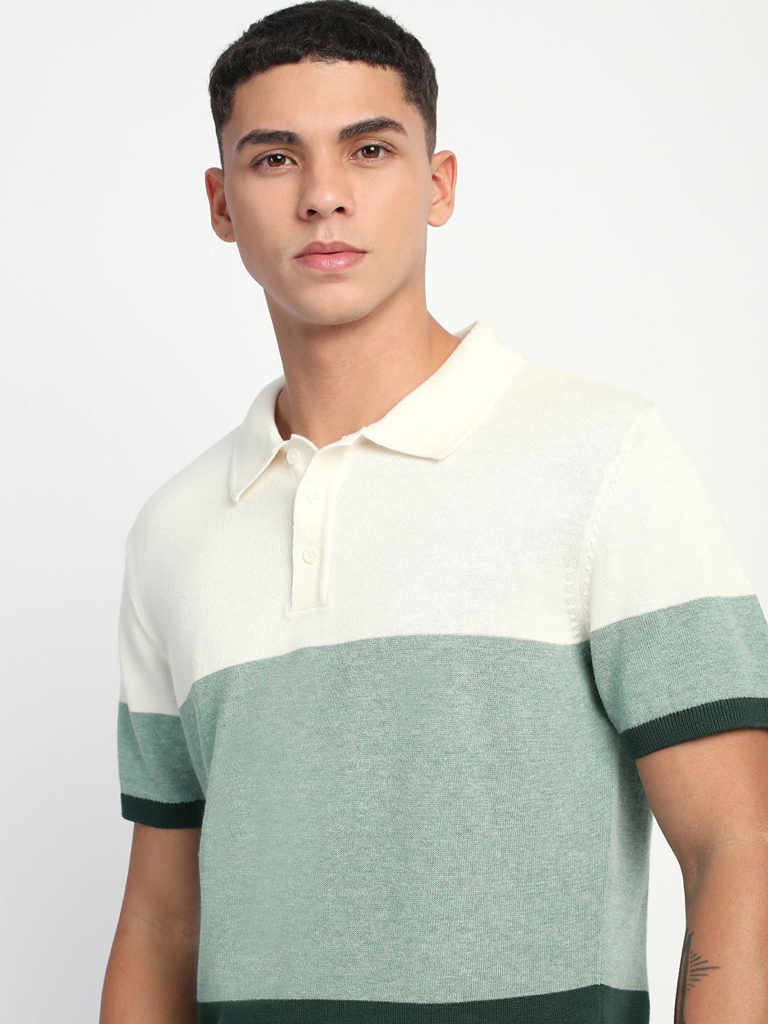 

THE BEAR HOUSE Men Colourblocked Polo Collar T-shirt, White