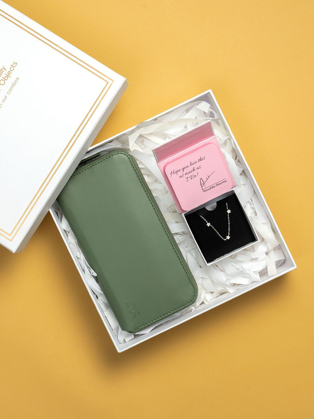 

DailyObjects Wallet & Necklace Accessory Gift Set, Silver