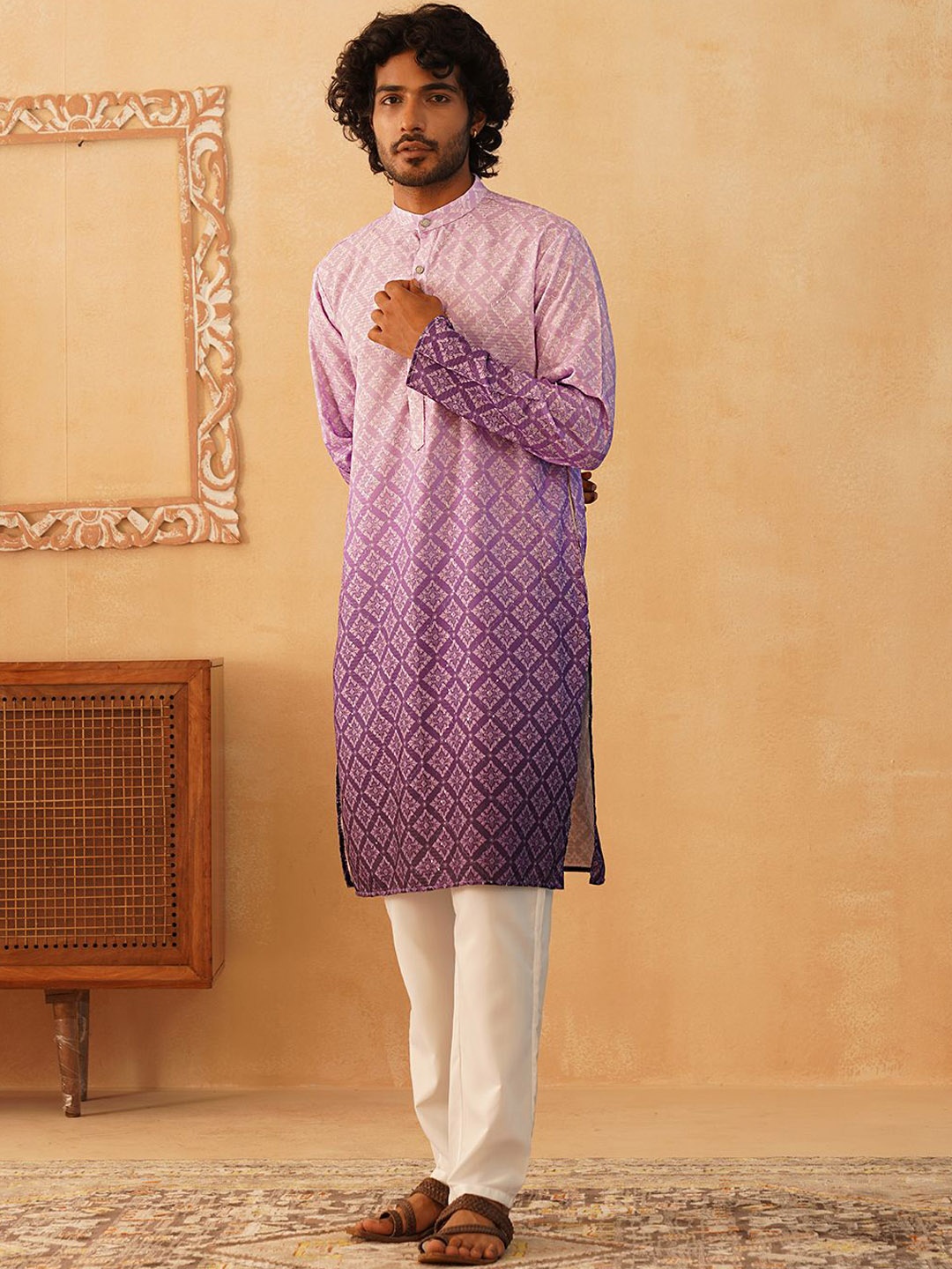 

Jompers Ethnic Motifs Printed Straight Kurta with Pyjamas, Purple