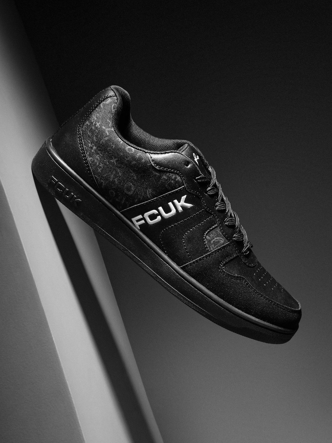 

FCUK Men Perforated Detailing Sneakers, Black