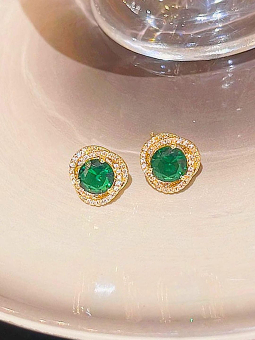 

DressBerry Gold-Plated Stainless Steel American Diamond Contemporary Studs