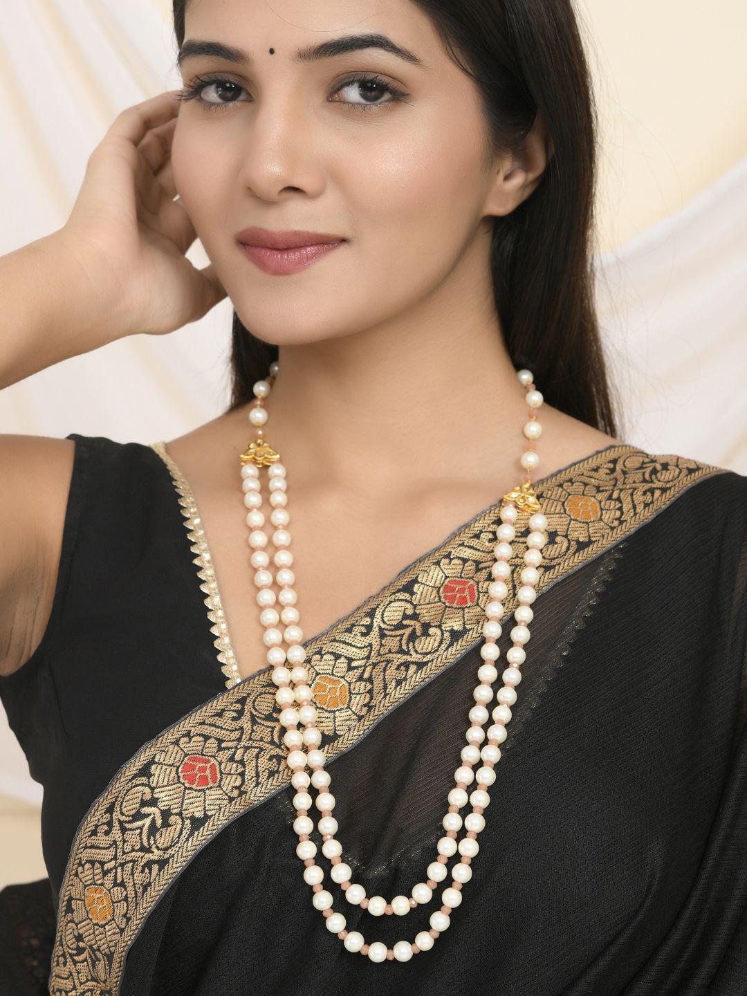 

Silvermerc Designs Gold-Plated Pearls Beaded Layered Necklace, White