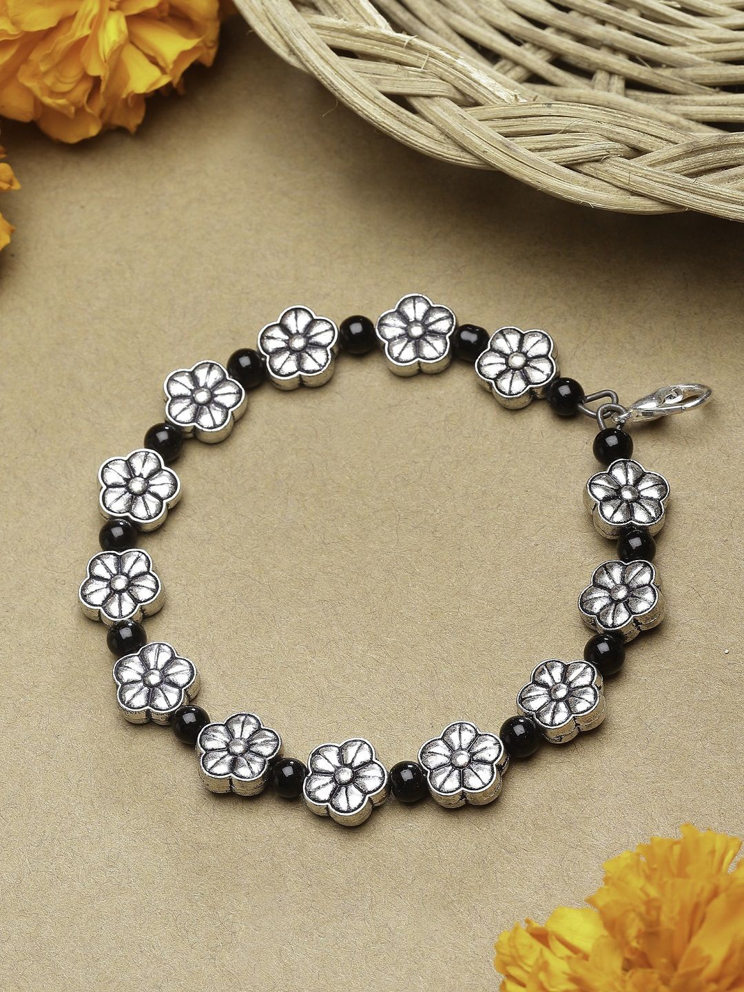 

Sanjog Floral Designed Rakhi Bracelet, Silver