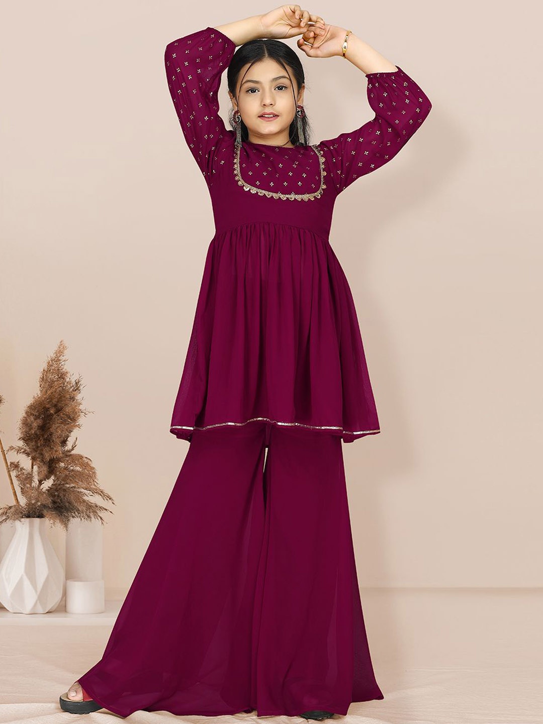 

FASHION DREAM Girls Regular Kurta with Sharara, Maroon