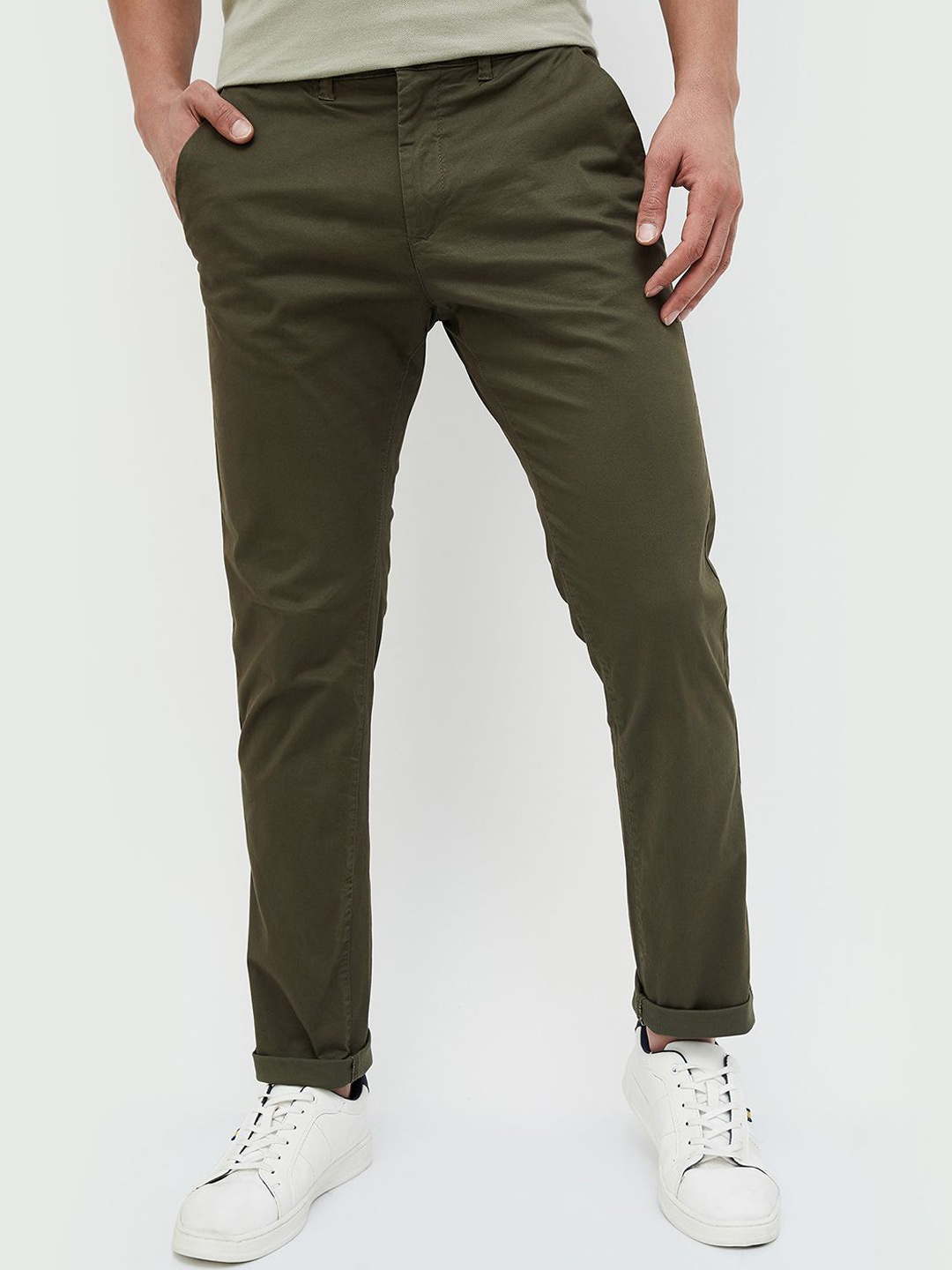 

CODE by Lifestyle Men Straight Fit Mid-Rise Flat-Front Chinos Trousers, Olive