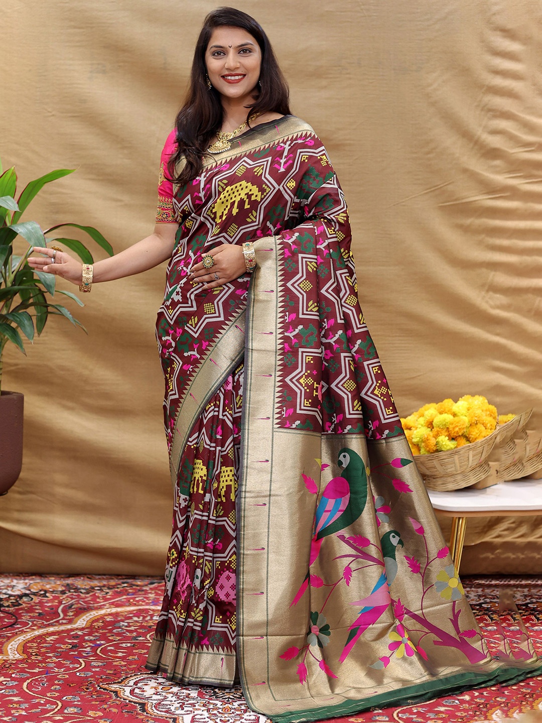 

KIMISHA Ethnic Motifs Zari Patola Saree, Maroon