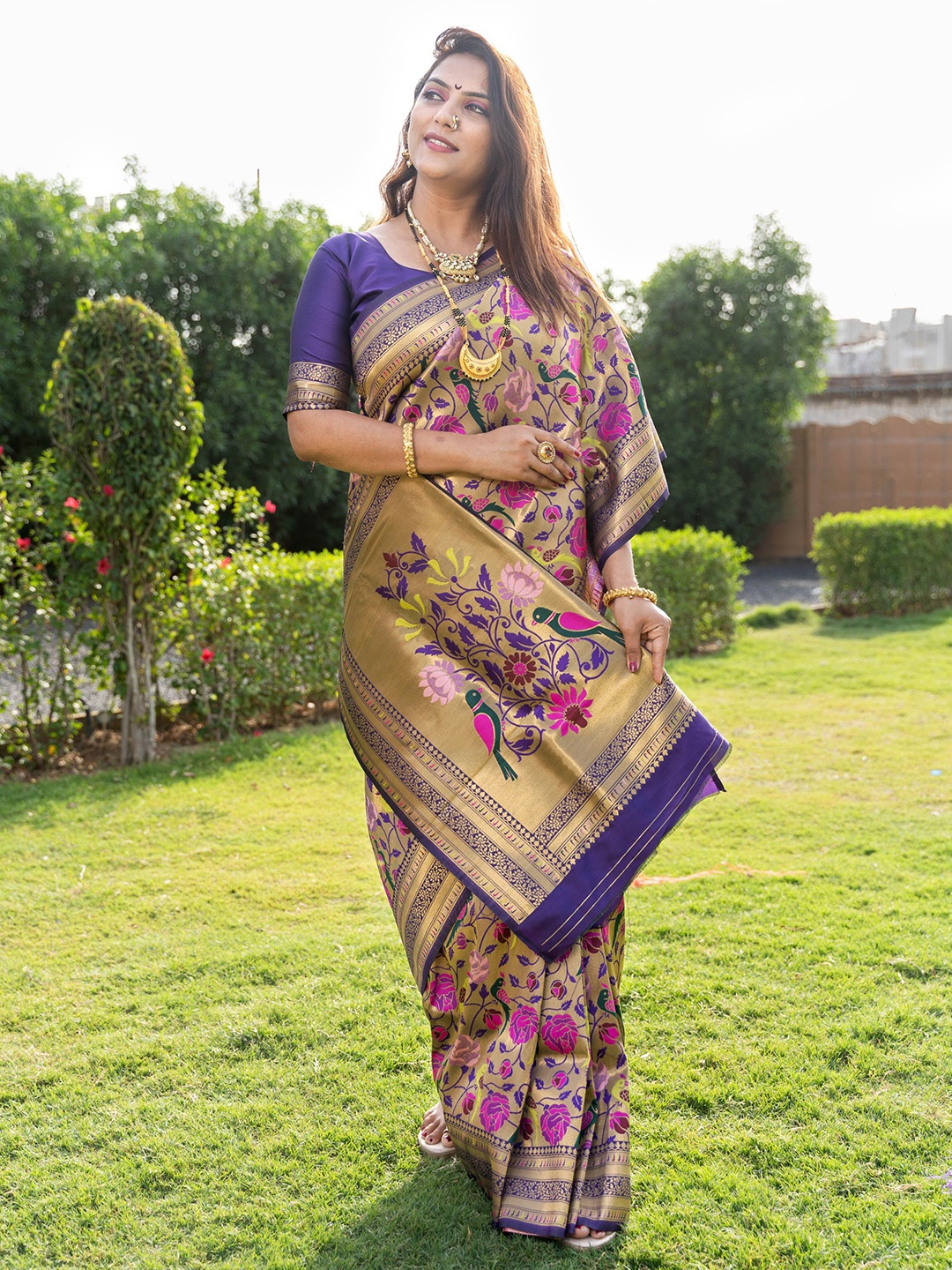 

KIMISHA Woven Design Zari Banarasi Saree, Violet
