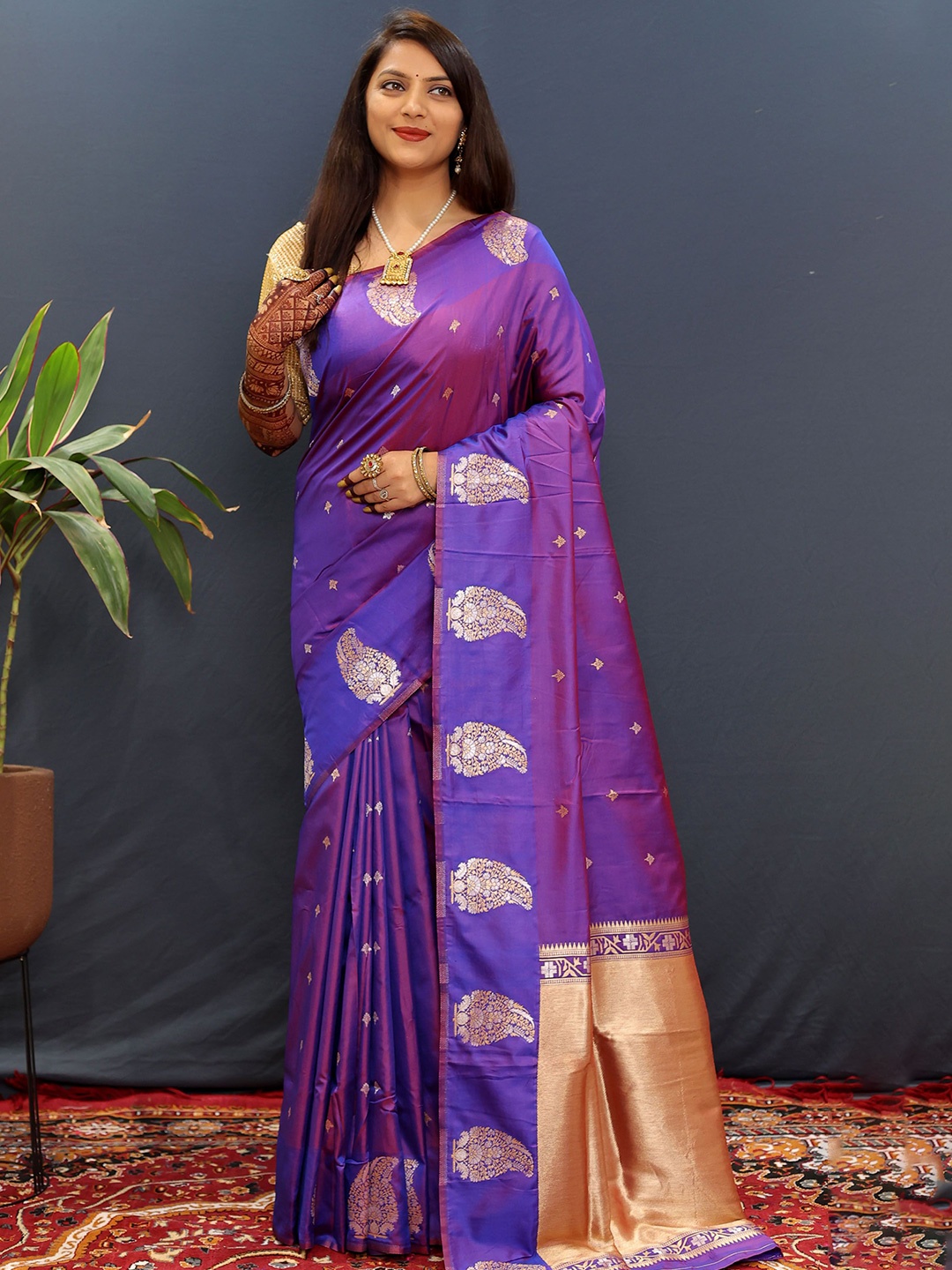 

KIMISHA Paisley Zari Kanjeevaram Saree, Purple