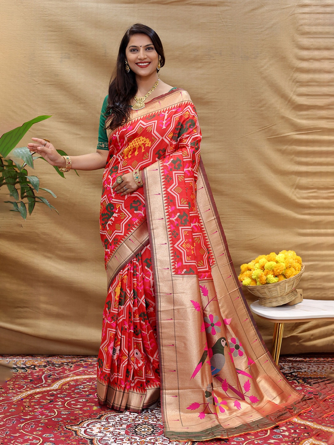 

KIMISHA Ethnic Motifs Woven Design Zari Patola Saree, Red