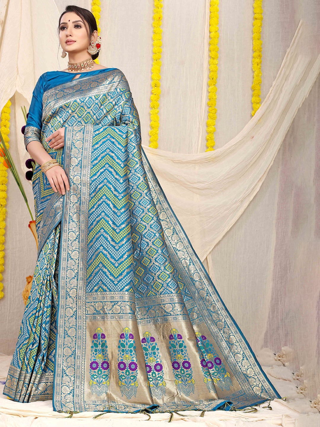 

KIMISHA Zari Bandhani Saree, Blue