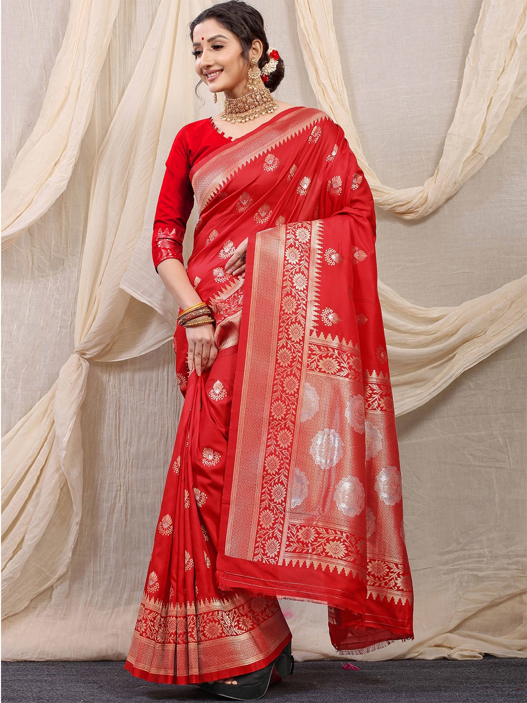 

KIMISHA Ethnic Motifs Zari Kanjeevaram Saree, Red